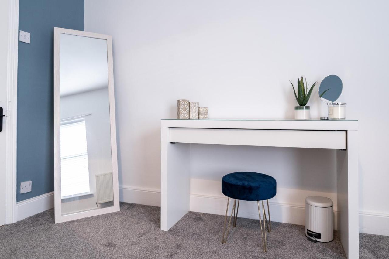 South View - 3 Bed Modern Chester House - Close To City Centre Exterior foto